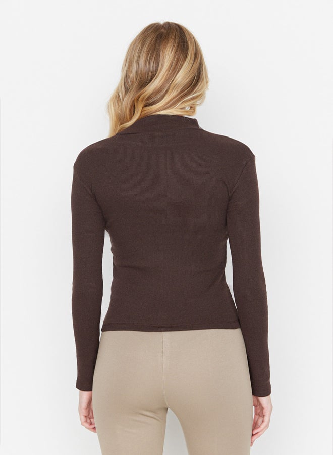 trendyol Brown Fitted High Collar Long Sleeve Ribbed Stretchy Knitted Blouse - Image 5