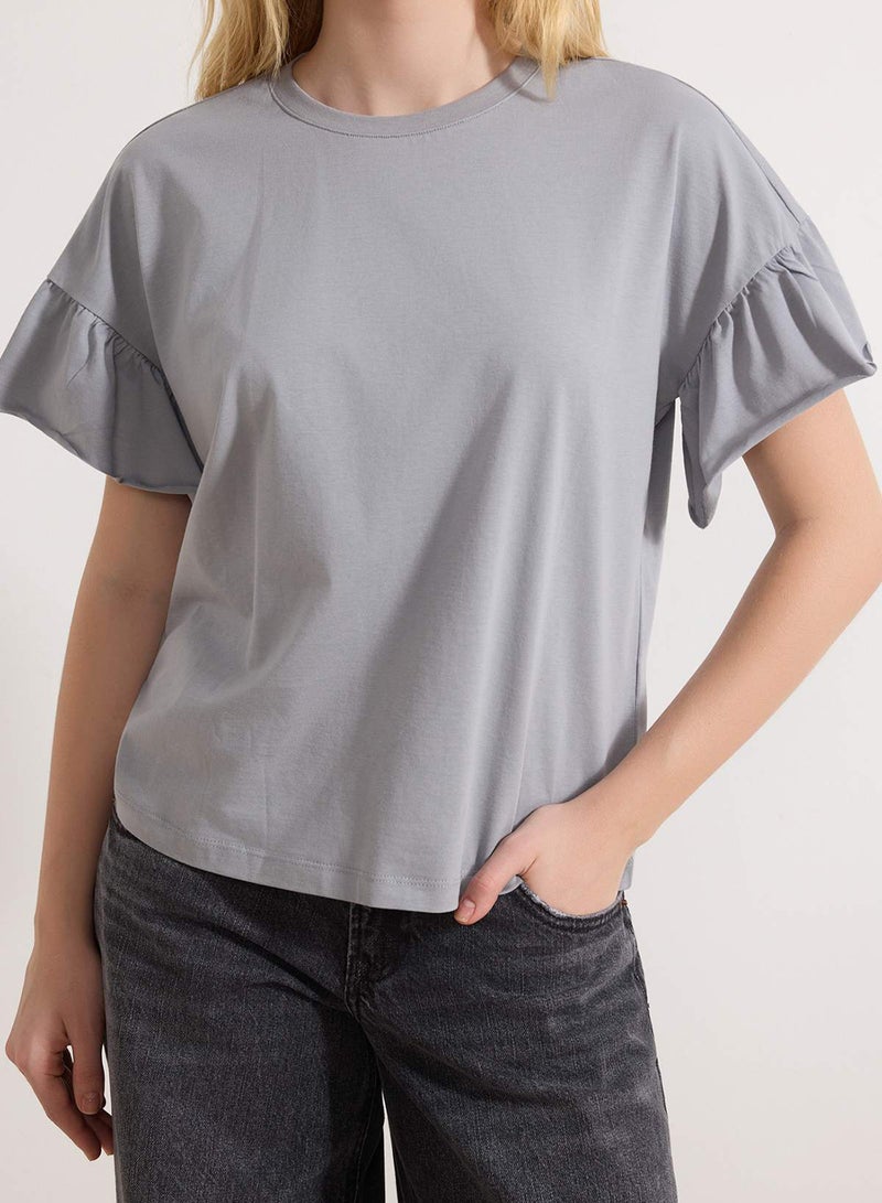 trendyol Crew Neck Gray Knitted T-Shirt - 100% Cotton with Ruffle Detail Twoss22Ts2429 - Image 3