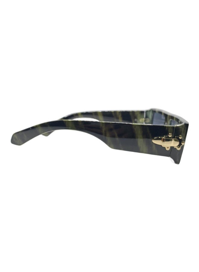 Influence Germany - Stylish Rectangular Sunglasses with Dark Green Tortoise Frames - Image 3