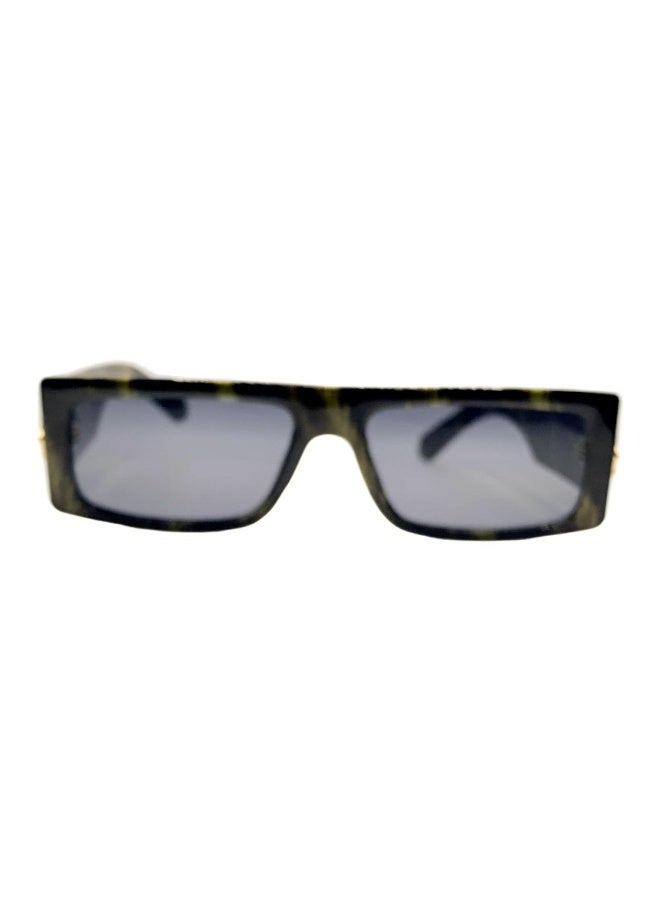 Influence Germany - Stylish Rectangular Sunglasses with Dark Green Tortoise Frames - Image 2