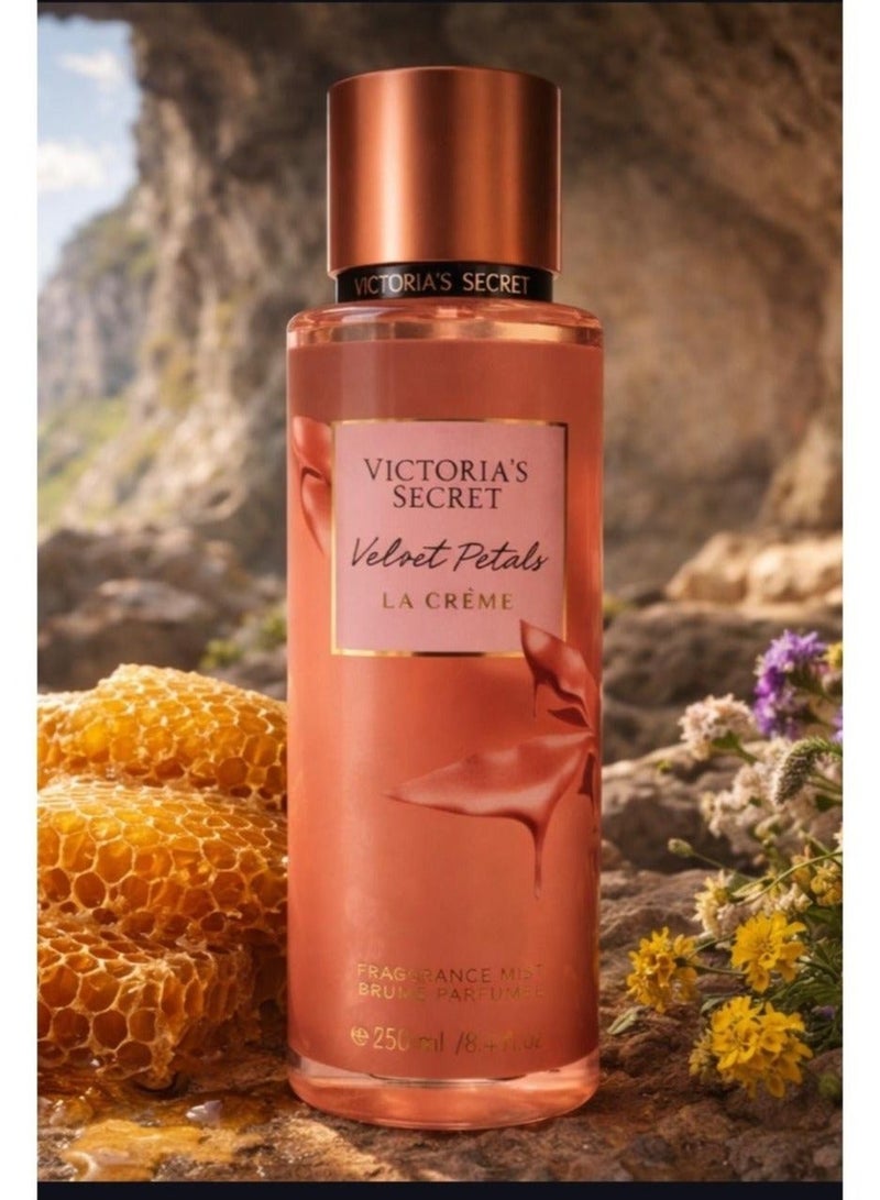Victoria's Secret Victoria Splash Velvet Petals - 250ml - Image 2