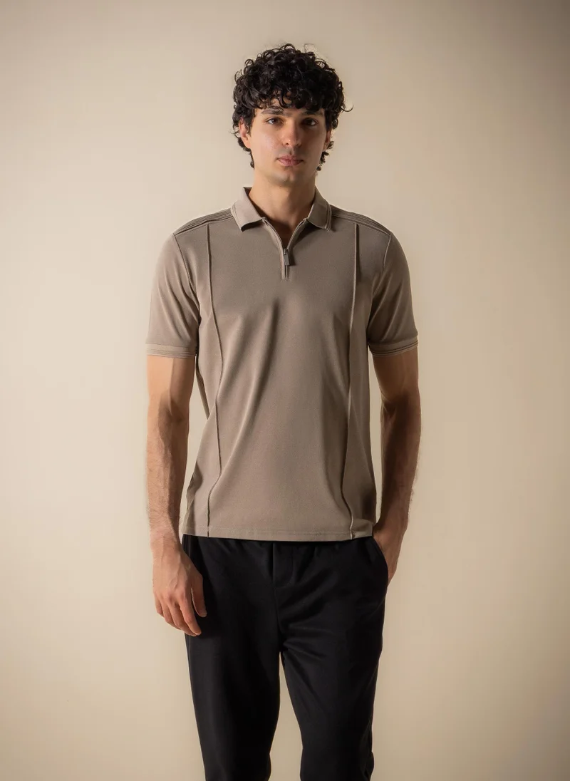 SHAPES DETAILED POLO SHIRT WITH ZIP
