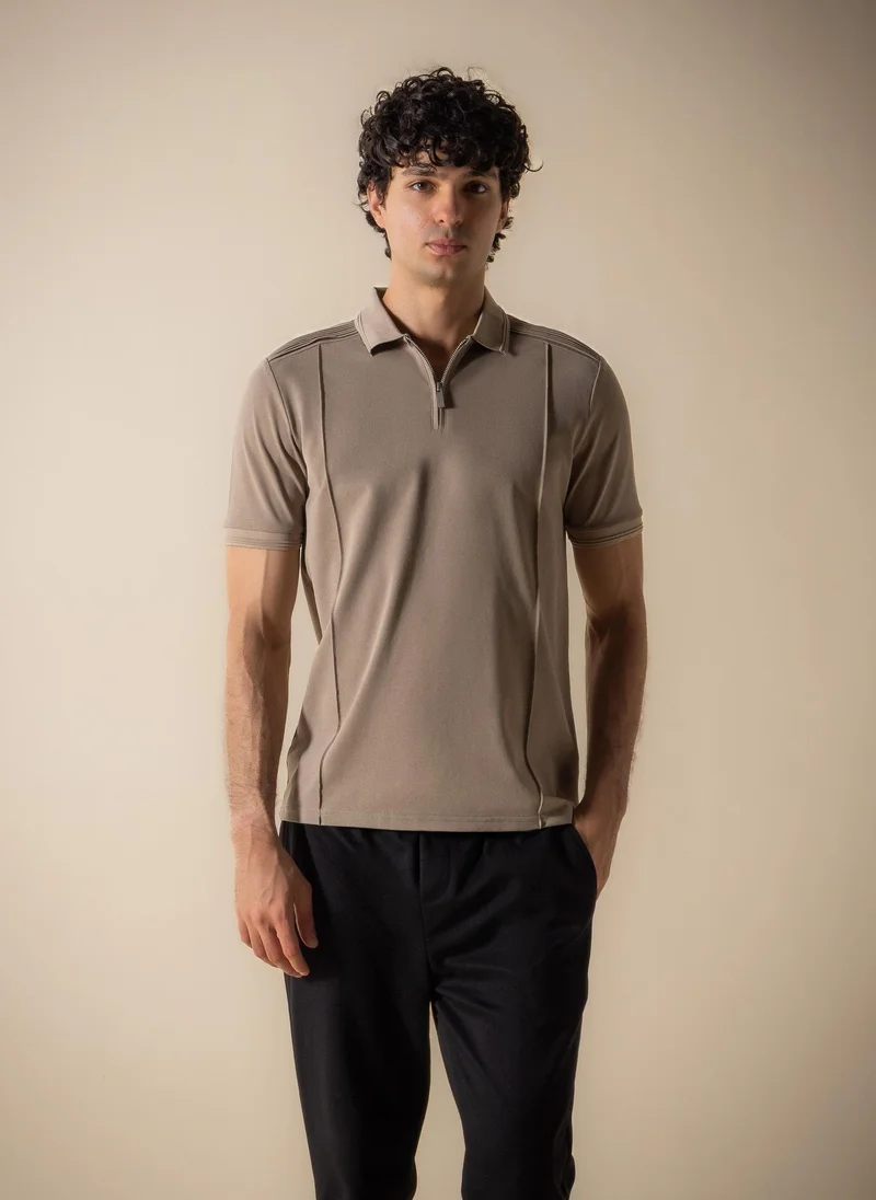 SHAPES DETAILED POLO SHIRT WITH ZIP