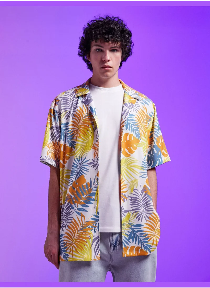 KOTON Leaf Patterned Short Sleeve Shirt