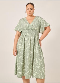 Styli Plus Size All-Over Printed V Neck A-Line Midi Dress  - Image 3
