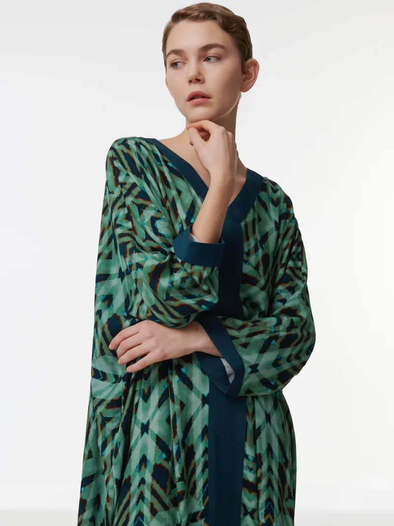 leem Contrast Panel Printed Kaftan
