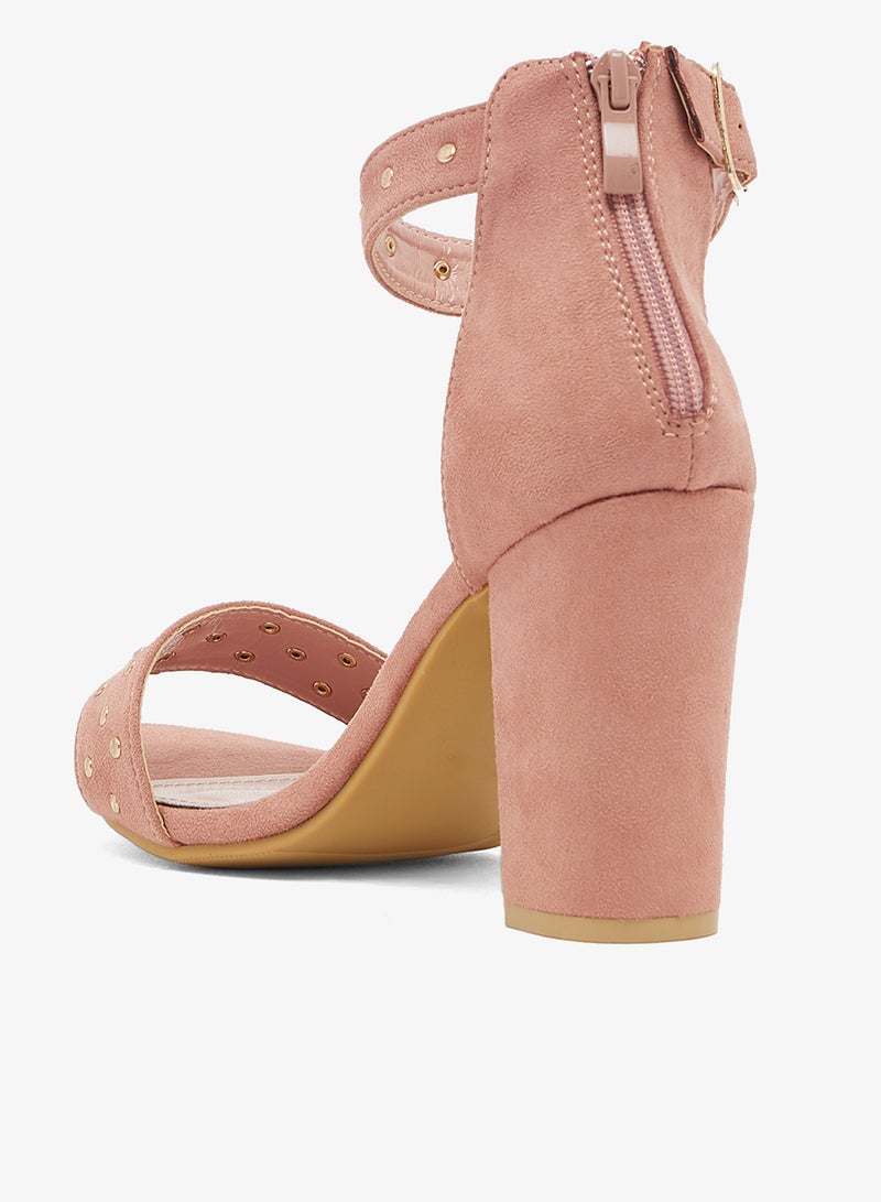 سبوت أون صندل بكعب عالٍ - Image 3