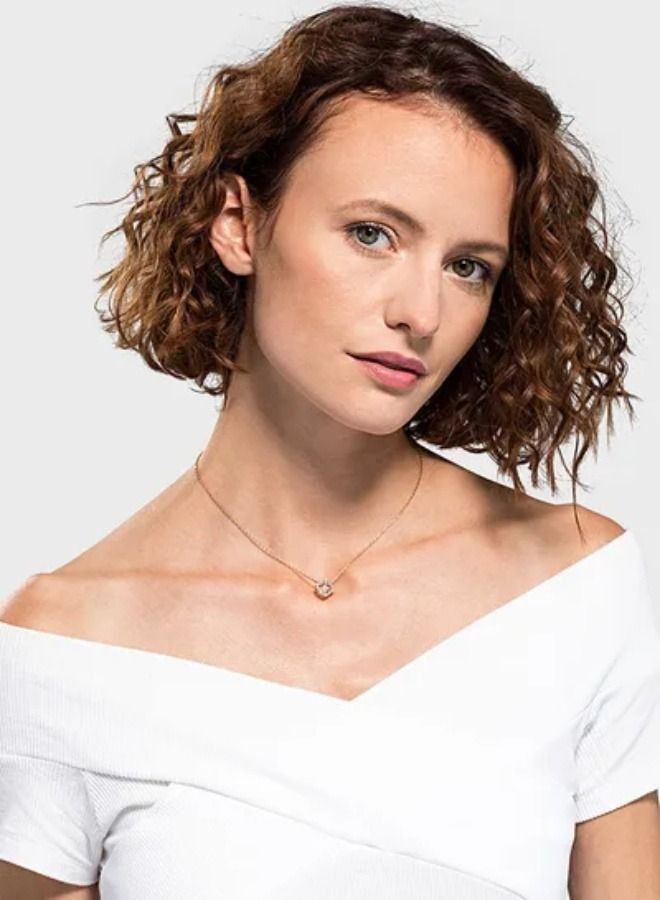 Chomel Sparkling Disc Pendant Necklace  - Image 3