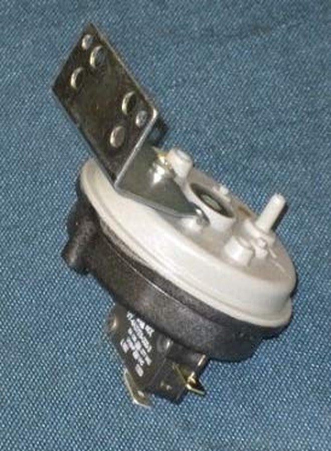 HHT OEM - HHT Harman & Heatilator Eco-Choice Differential Pressure Switch (3-20-6866) - Original OEM Part - Image 2