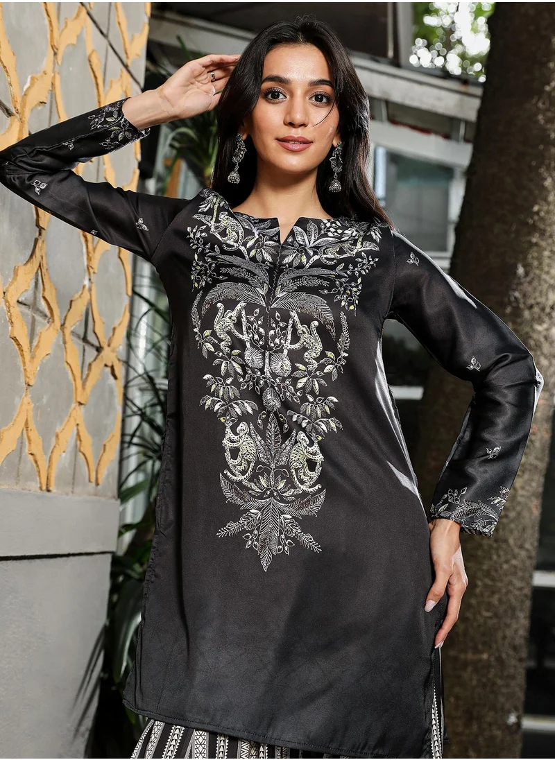 QISSA Women's Midnight Black Ethnic Wilderness Kurti With Trousers & Dupatta
