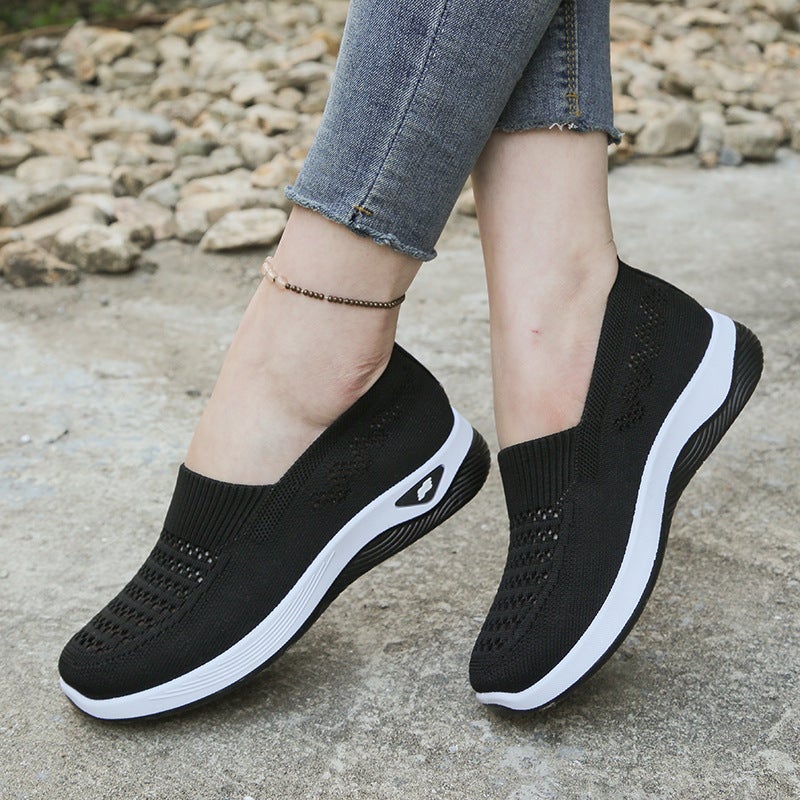 Women's Breathable Mesh Slip-on Sneakers, Lightweight Casual Shoes - Image 2