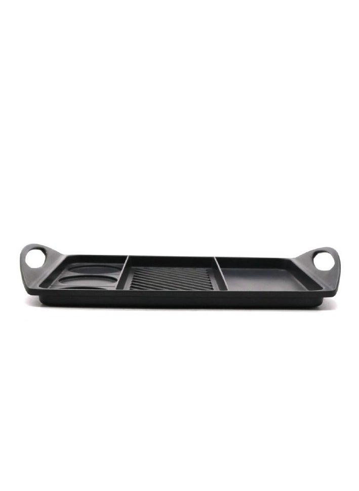Generic - A flat grill with a base that distributes heat throughout the grill. The grill is divided into 3 compartments, each compartment has a different use so you can diversify your food at one time. - Image 1