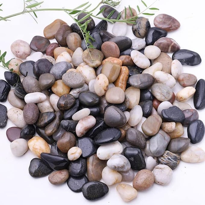 2KG DECORATIVE POLISHED MIXED PEBBLESRIVER ROCK STONESINDOOROUTDOOR DECORATIVE STONES FOR PLANTS AQUARIUMS LANDSCAPING VASE FILLERS10 TO 20MM