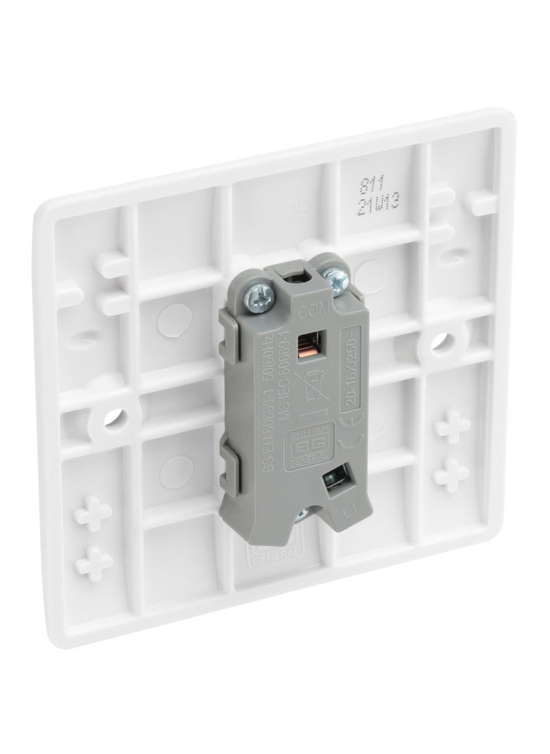 BG BG Nexus 20 Amp 16AX Single 1 Way Plate Switches Round Edge  - Image 3