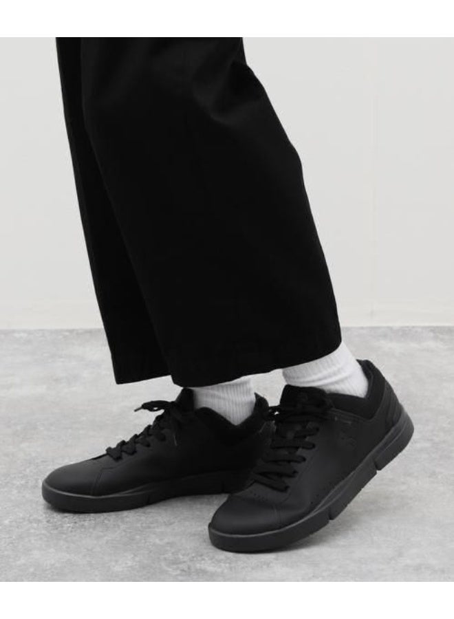 On Running The Roger Advantage Sneaker - Black - Image 4