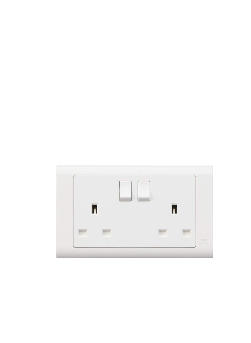 MK Essentials 13A 2G SP SWITCHSOCKET  - Image 2