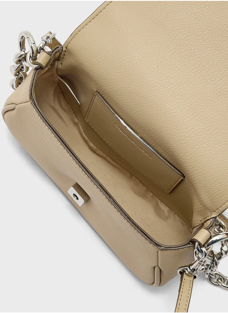 كالفن كلاين جينز Minimal Monogram Crossbody