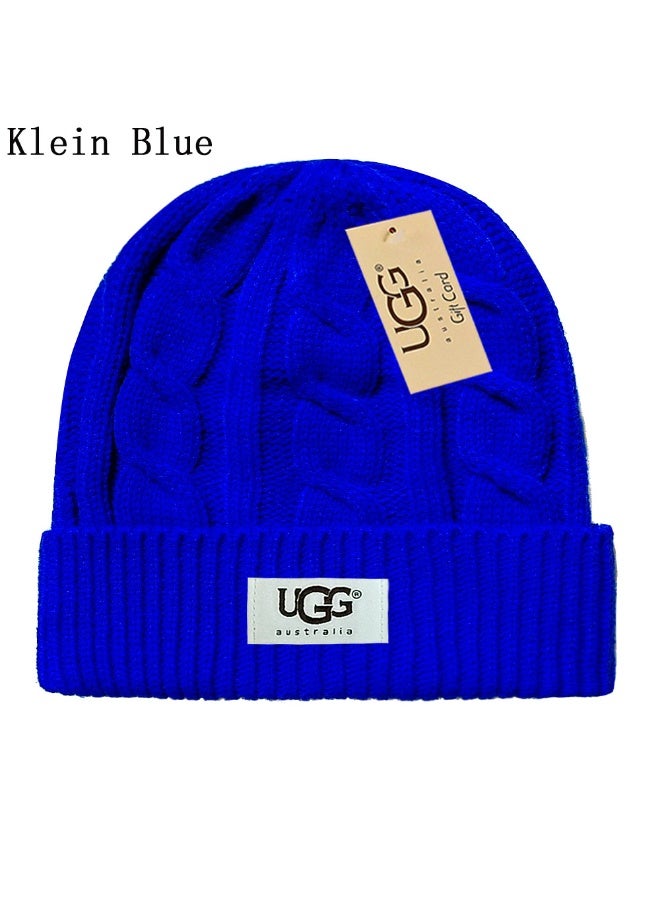 UGG Vibrant Klein Blue Cable-Knit Beanie – Soft Warm Winter Hat for Standout Style 568Size