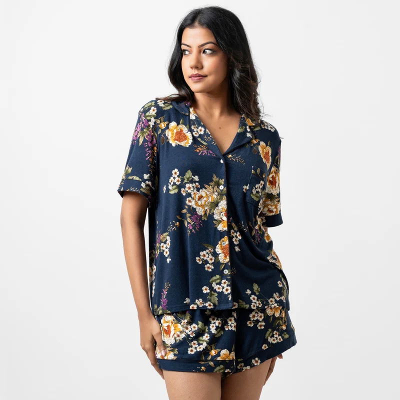 Aadaraya Aadaraya All-Over Floral Print Shirt and Elasticated Shorts Set
