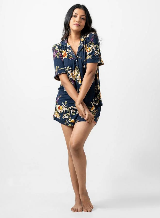 Aadaraya Aadaraya All-Over Floral Print Shirt and Elasticated Shorts Set