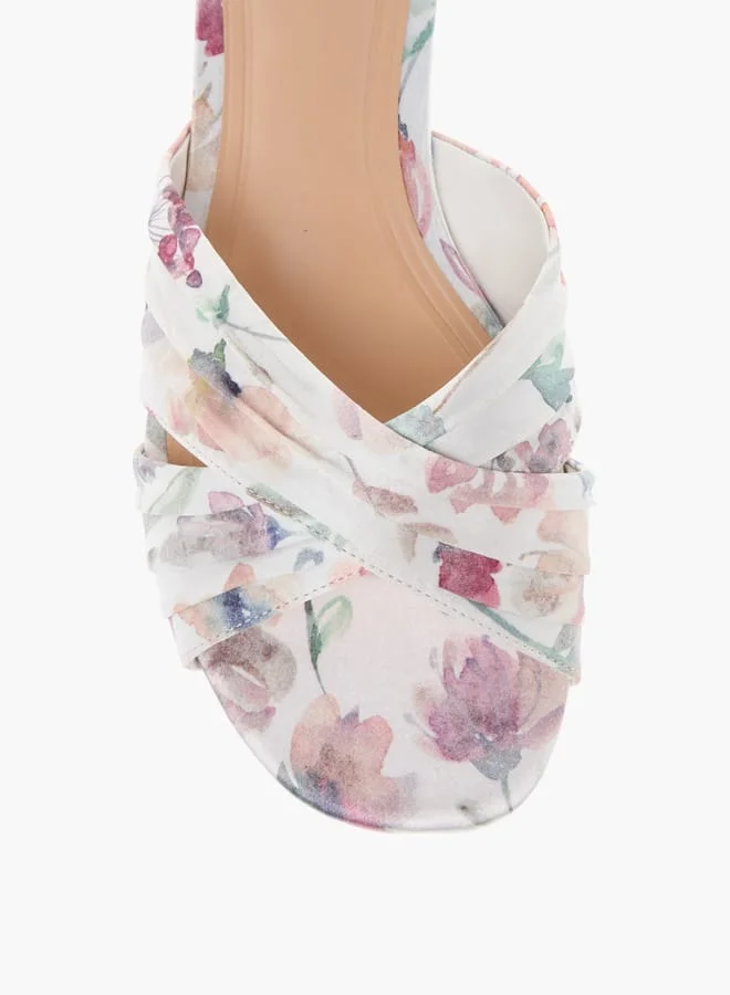 سيليست Womens Textured Cross Strap Slip-On Sandals