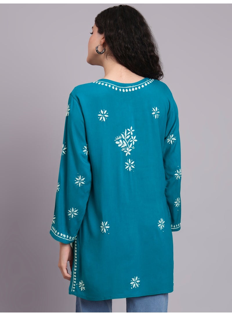 الايا كرتي مطرزة يدوياً بتطريز الشيكانكاري للنساء من الرايون - Image 2