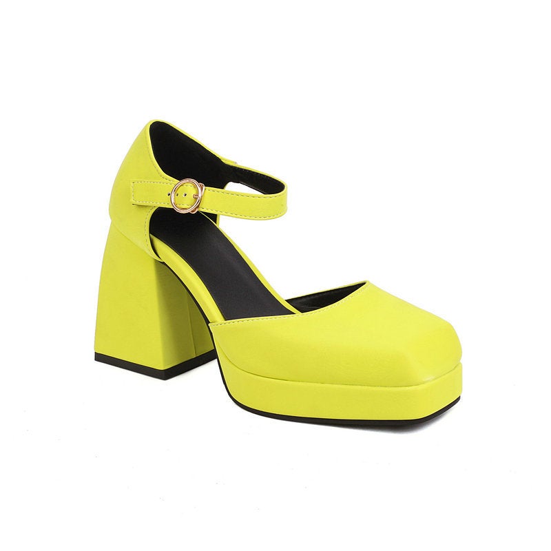 Dropshopping2022 High Heel Buckle Women'S Shoes 40-42 Square Head Hollow Fashion Sandals - Image 1