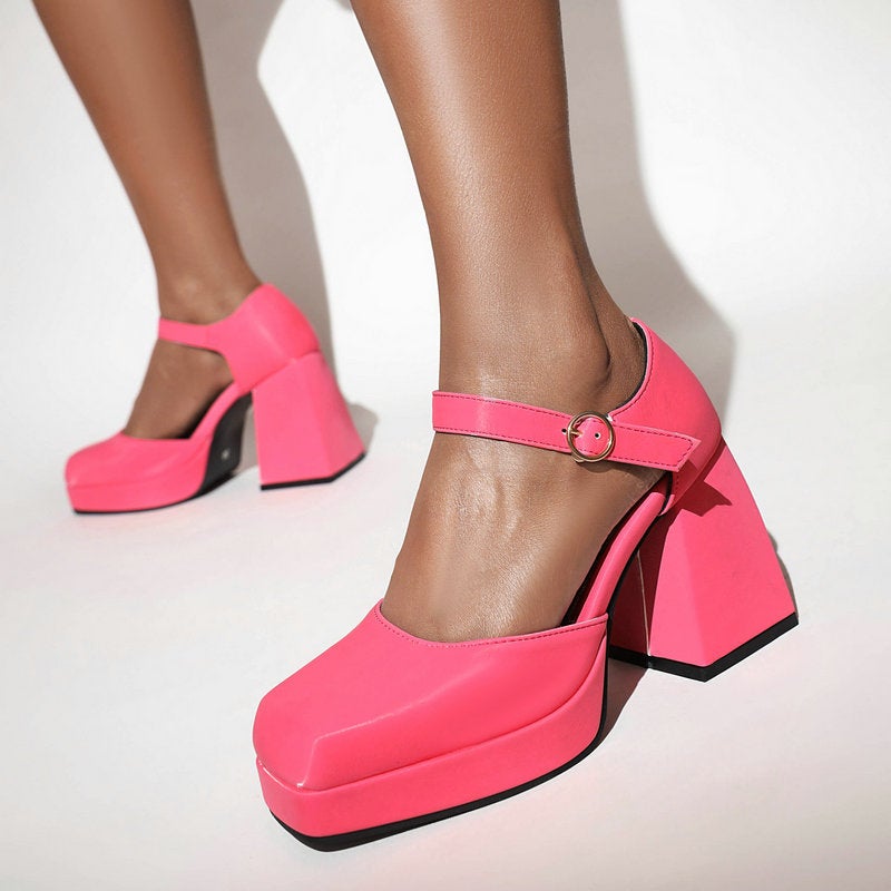 Dropshopping2022 High Heel Buckle Women'S Shoes 40-42 Square Head Hollow Fashion Sandals - Image 3