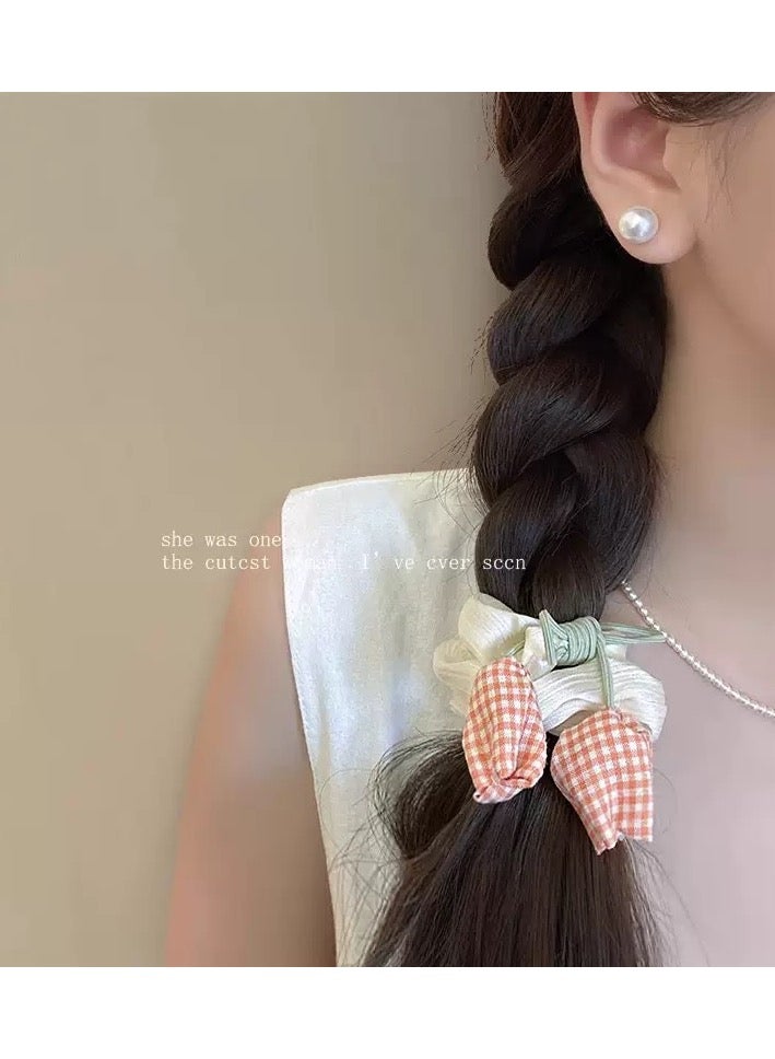 رباط شعر ساتان بلوم الكرز مع لمسات قماش جينغهام – إكسسوار شعر لطيف للنساء والفتيات - Image 2