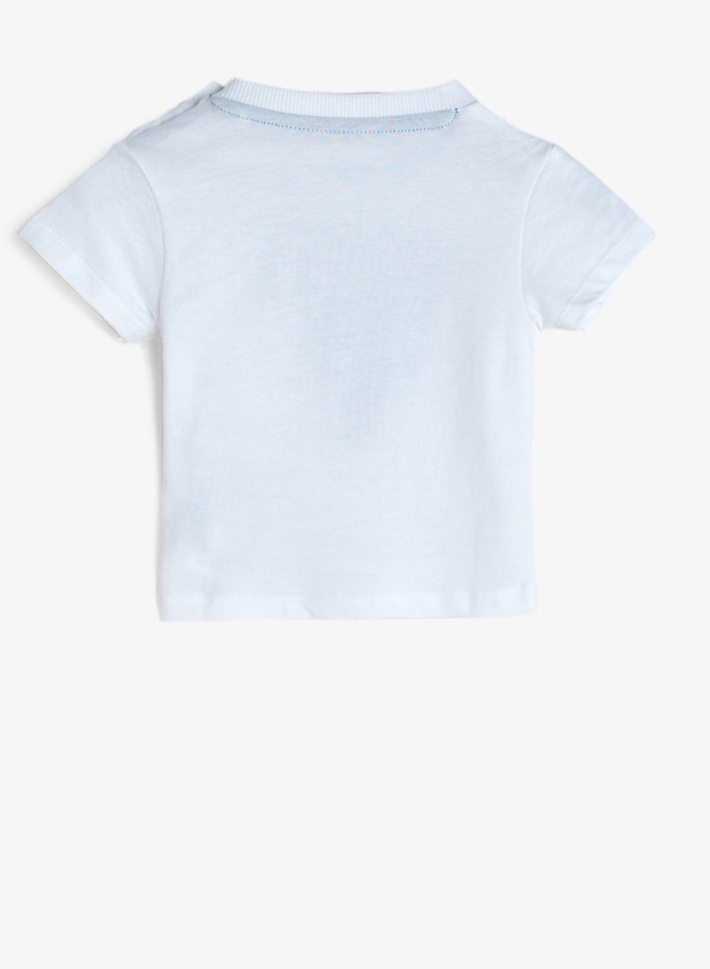 GUESS Infant T-Shirt And Shorts Set - Image 3