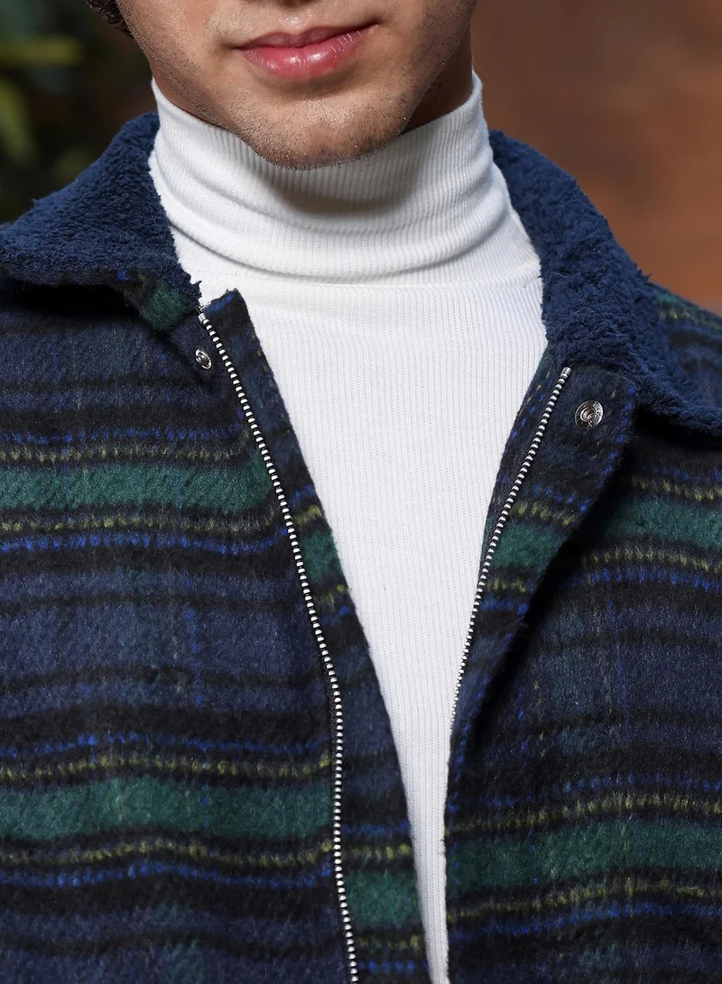 Campus Sutra Campus Sutra Men's Navy Blue & Emerald Green Striped-Jacquard Sherpa-Lined  Jacket | Point Collar  , Ribbed Cuff Sleeves , Zipper  Closure , Straight Hem | Stripes Jacquard For Casual & Daily Wear