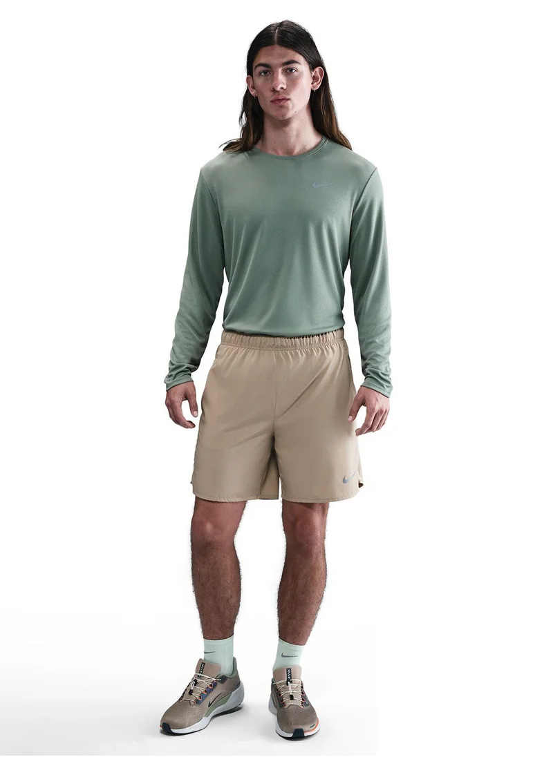 Nike Dri-Fit Uv Miler T-Shirt