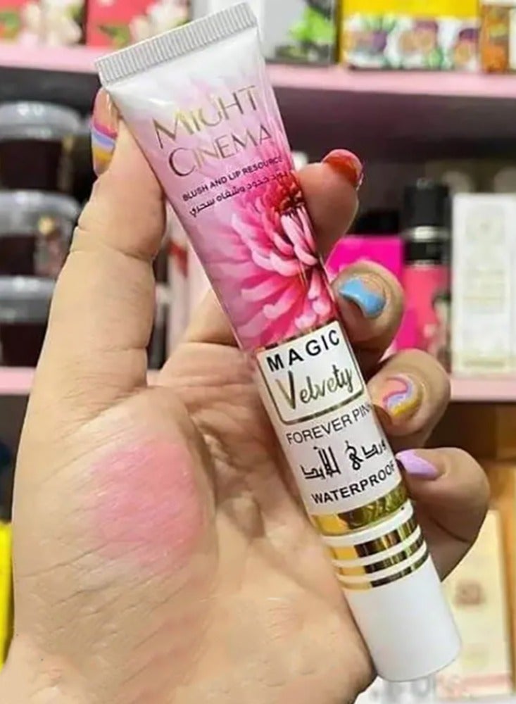 مايت سينما أحمر الخدود الوردي السحري ومورد الشفاه المقاومة للماء - Image 3