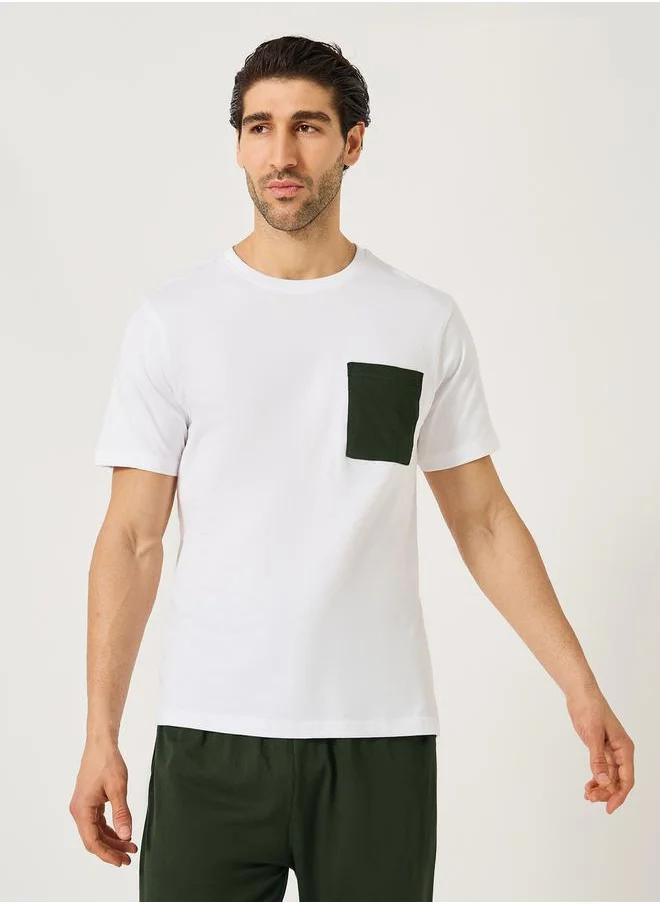 Styli Solid Contrast Pocket Detail T-Shirt and Pyjama Set