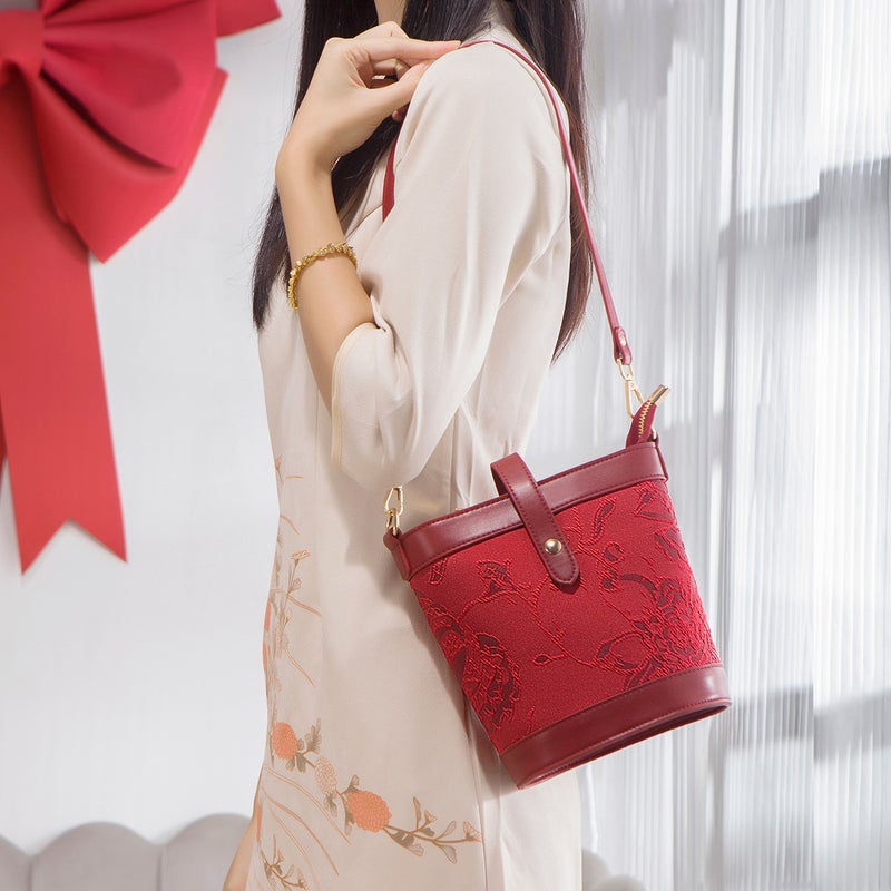 Bag Women'S 2023 New Red New Chinese Shoulder Bucket Bag Crossbody Bag Wedding Fashion Bride Wedding Bag - Image 3