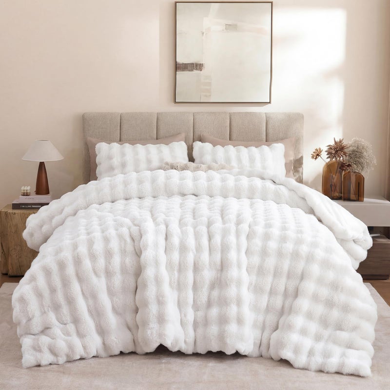 YIKUSH White Comforter Set Full â€“ Ultra Soft & Warm Faux Fur Comforter for Winter, Elegant Fluffy Cream Comforter with Pillowcases, Cozy White Full Bedding Set - Image 1