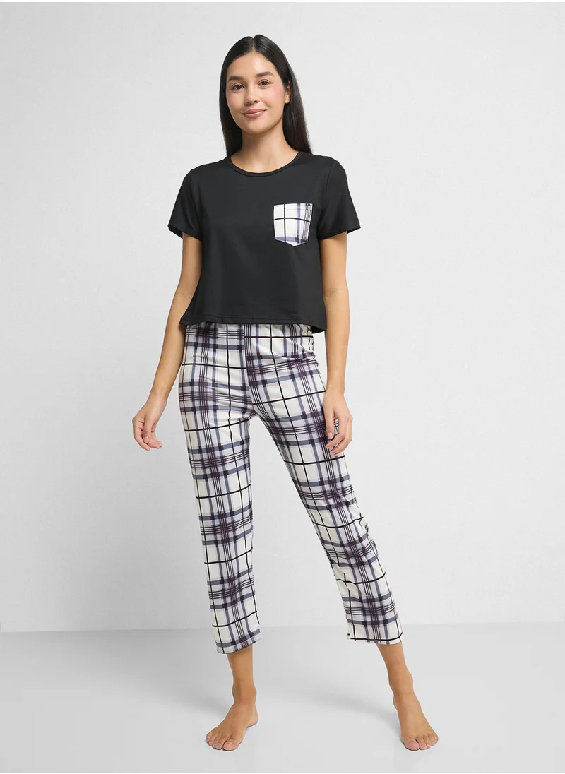 Ginger Checkered T-Shirt & Pyjama Set