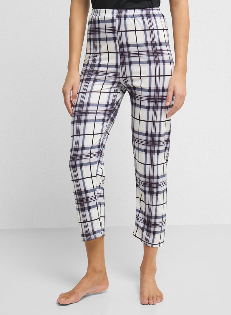 Ginger Checkered T-Shirt & Pyjama Set  - Image 4