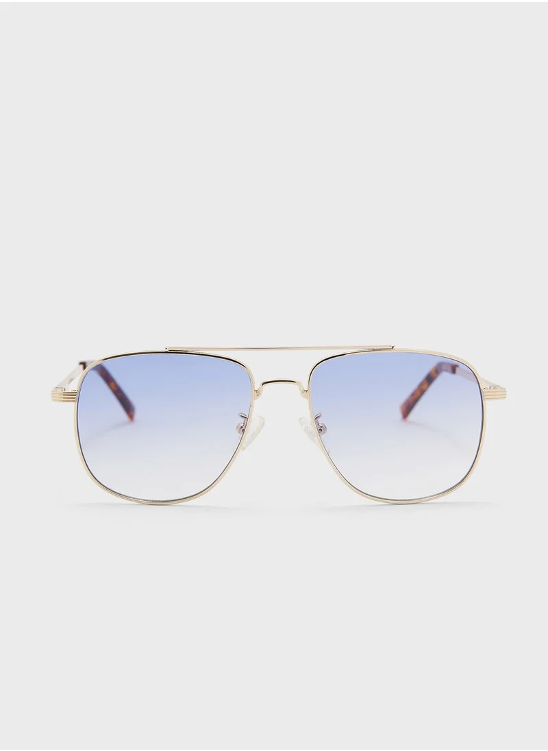 Le Specs Charmer Shape Sunglasses