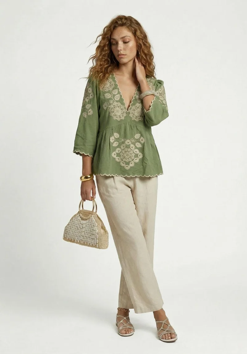 رافاي Aubrey V-Neck Embroidered Blouse In Green