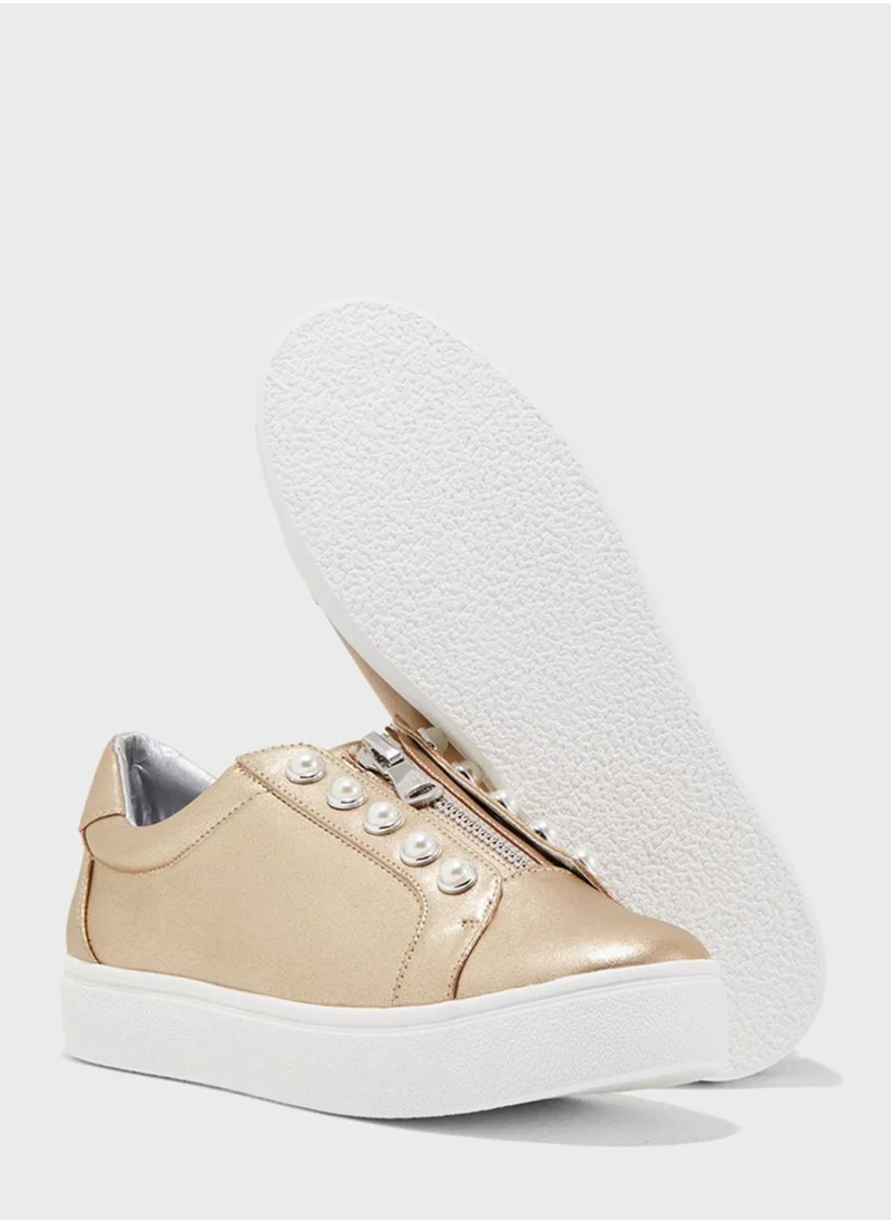 STEVE MADDEN Lynn Low Top Sneakers