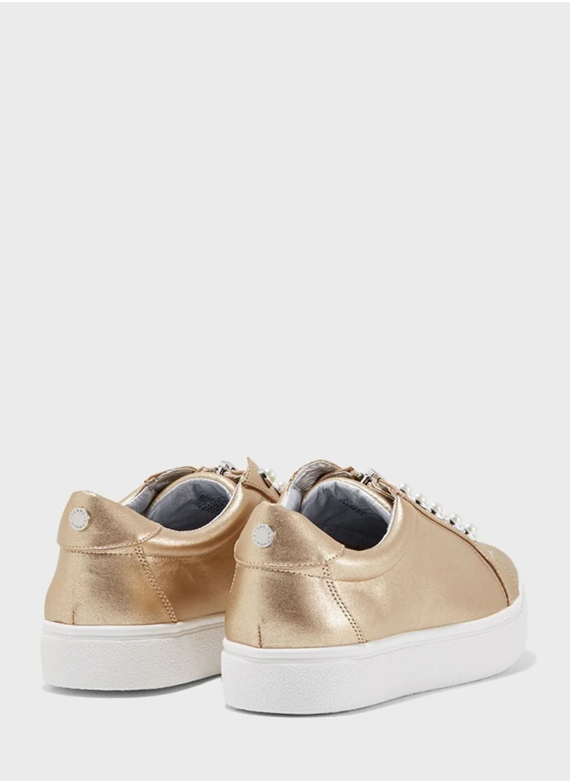 STEVE MADDEN Lynn Low Top Sneakers