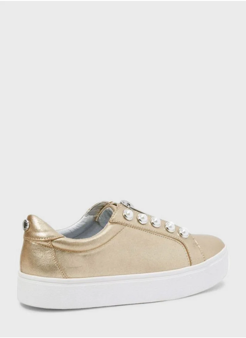 STEVE MADDEN Lynn Low Top Sneakers