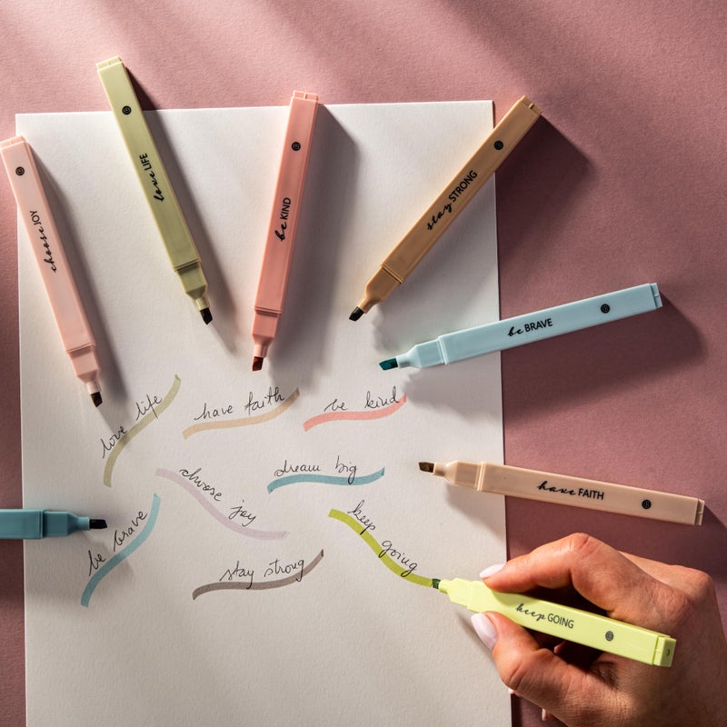 DIVERSEBEE Bible Highlighters with Soft Chisel Tip, 8 Pack Assorted Colors Pens No Bleed, Quick Dry Set, Cute Aesthetic Markers, Bible Study Journaling Supplies and Accessories (Earthy) - Image 4
