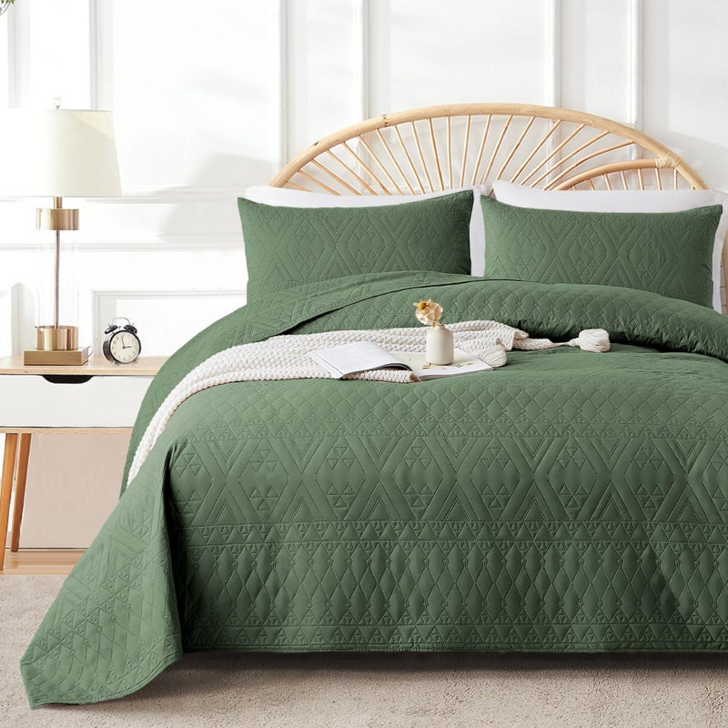 akkialla Full/Queen Size Quilt Bedding Set Green Lightweight Microfiber Soft Bedspread Modern Style Geoetric Pattern Coverlet Set for All Seasons 3 Piece(1 Quilt 2 Pillow Shams) - Image 1