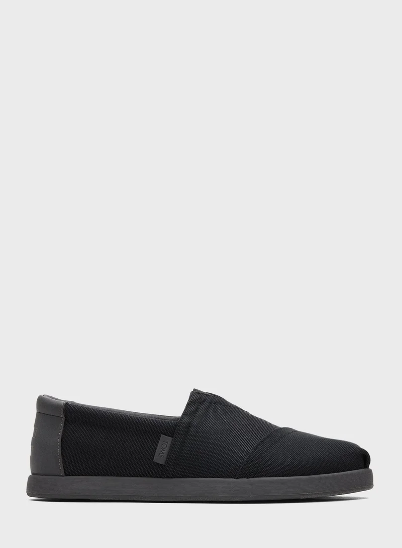 TOMS Casual Slip Ons Loafers