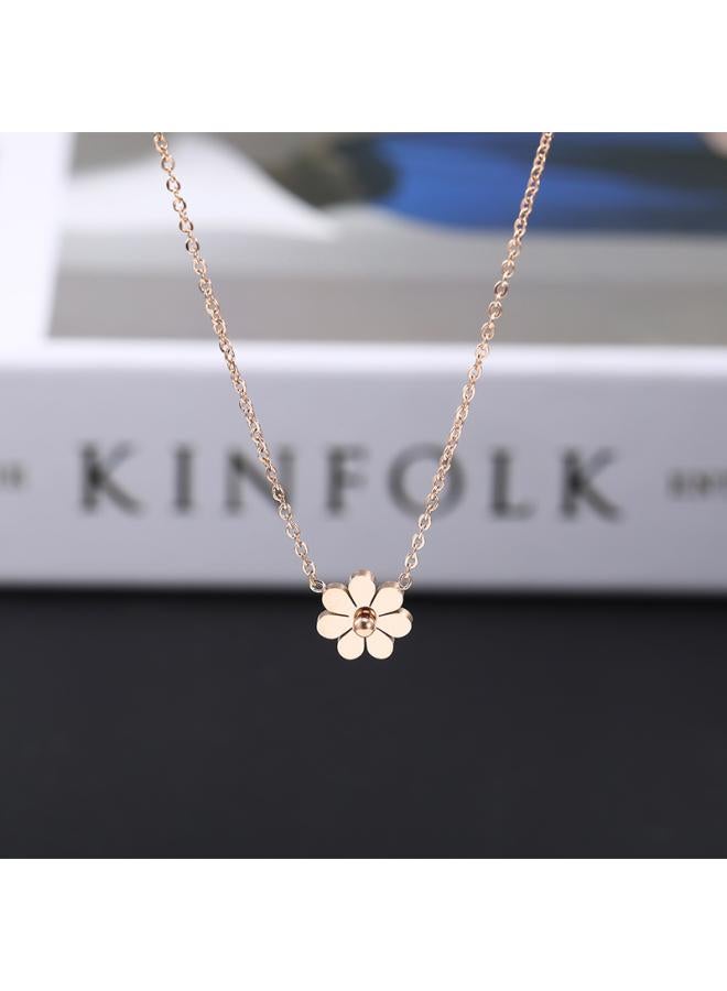 Little Daisy Necklace Female Rose Gold Elegant Cool Style Clavicle Chain Niche Design Sense Flower Pendant Necklace Chain 