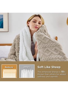Bedsure Bedsure Sherpa Queen Size Blanket for Bed - Fuzzy Soft Cozy Blanket Queen Size, Fleece Thick Warm Blanket for Winter, Beige, 90x90 Inches  - Image 3