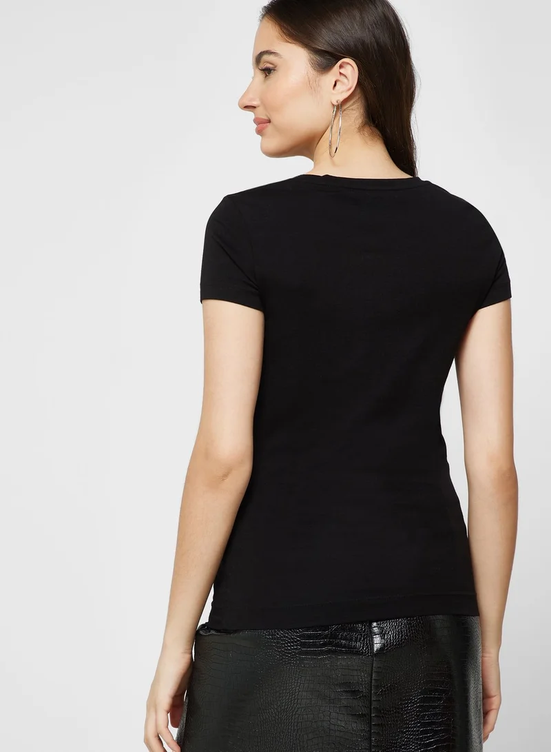 GUESS Graphic Crew Neck T-Shirt