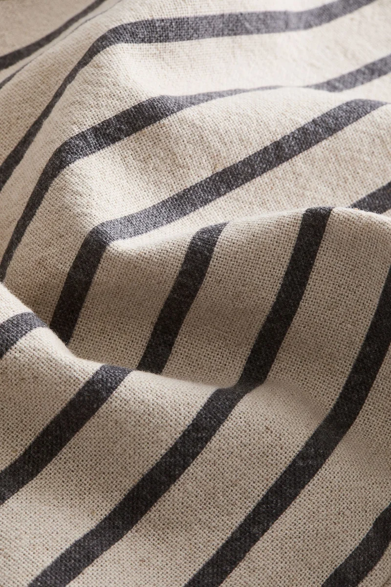 H&M Linen-blend cushion cover